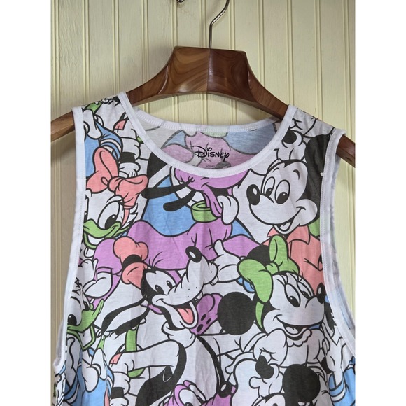 Disney Shirt Womens 2XL White Multicolor Mickey Minnie Goofy Donald Tank Top - Picture 1 of 6